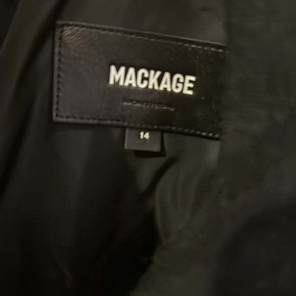 Mackage Girl's Loulou Long Classic Down Jacket. Size 14.  Kids NEW - Picture 6 of 10